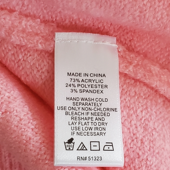 CeCe Pink Valentine "XOXO" Crew Neck, Oversized Sweater, XS, NWT - Picture 6 of 12